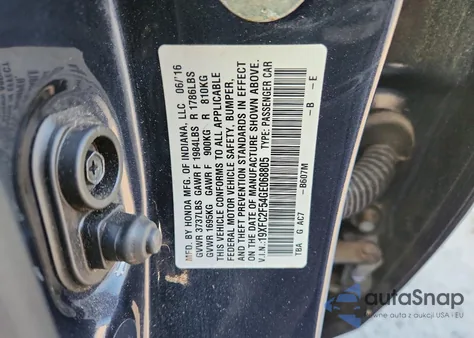 2016 Honda Civic Lx z USA, uszkodzony, nr VIN 19XFC2F54GE068805